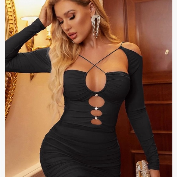 Colysmo long sleeve cutout cocktail body con size L - Picture 4 of 5